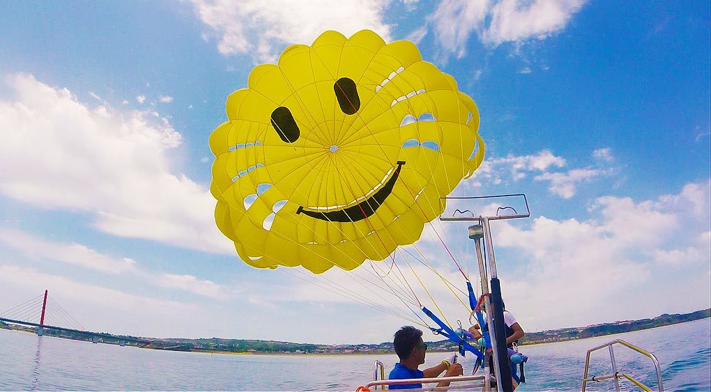 パラセーリング