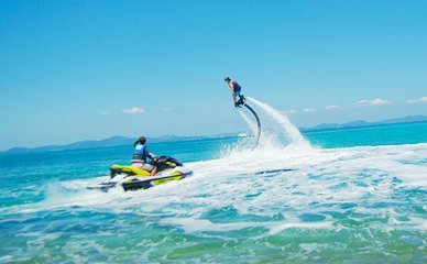 沖縄マリンスポーツ・アクティビティならマリンアイランド｜パラセーリング